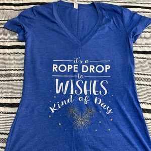 Disney Rope Drop graphic tee 💚